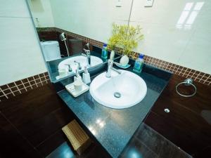 Koupelna v ubytování Hanoi Balcony Homestay + 29 fotografií