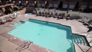 A view of the pool at Lakefront Townhouse Family Complex, Popular Wine Country and the Best Golfing or nearby