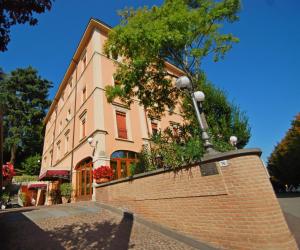 Alla Rocca Hotel Conference & Restaurant
