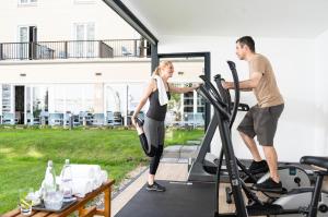 Posilňovňa alebo fitness centrum v ubytovaní Three Corners Lifestyle Hotel