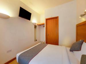 Winford Manor Hotel