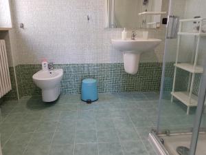 Koupelna v ubytování Tanzi Home
