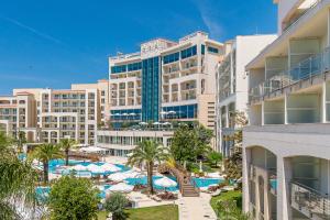 Bazén v ubytování Splendid Conference & Spa Resort nebo v jeho okolí