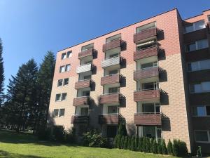 Το κτήριο όπου στεγάζεται  το διαμέρισμα