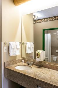 Gallery image of Great Wolf Lodge Waterpark Resort in Niagara Falls