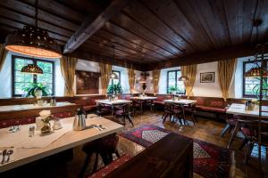 Restoran või mõni muu söögikoht majutusasutuses Hotel Plankenhof B&B