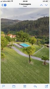 Výhled na bazén z ubytování Casa de Lemos nebo okolí