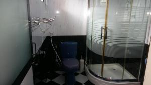 Vannituba majutusasutuses Basilico Homestay
