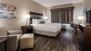 Postel nebo postele na pokoji v ubytování Best Western Plus Saint Peter