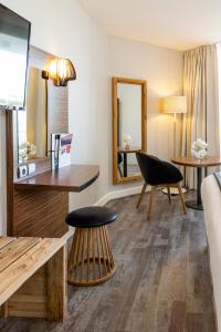 Thalazur Port-Camargue - Hotel & Spa的休息区