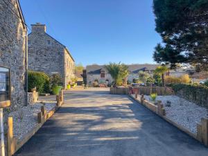 Afbeelding uit fotogalerij van Gîtes du Domaine du Grenier in Yffiniac