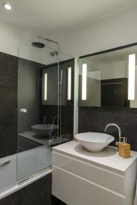 Foto dalla galleria di APG Mercaders 6 a Girona