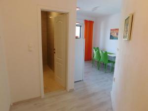 Fotografia z galérie ubytovania Villa Renata - Apartment Zeleni v destinácii Povlja