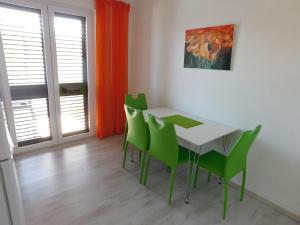 Posedenie v ubytovaní Villa Renata - Apartment Zeleni