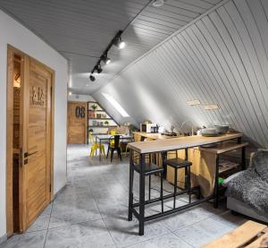Posezení v ubytování Eco Hostel DROVA