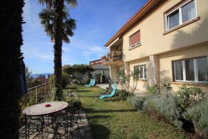 Vonkajšia záhrada v ubytovaní Tramontana Windward - Cozy and charming apartment in beautiful Volosko