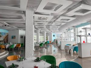 Ресторан / где поесть в Aquamarine Resort & SPA