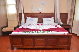 Ein Bett oder Betten in einem Zimmer der Unterkunft Pavilion Holiday Resort