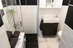 Kúpeľňa v ubytovaní Dora apartment near Buda Castle with PARKING!