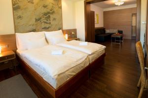 Katil atau katil-katil dalam bilik di Hotel Bartoš