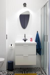 Kúpeľňa v ubytovaní Apartament KOSMOS z miejscem parkingowym