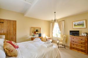 TV a/nebo společenská místnost v ubytování Nuns Cottage Bed & Breakfast