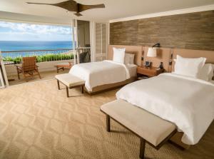 เตียงในห้องที่ Four Seasons Resort Oahu at Ko Olina