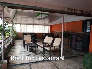 Hotel Santana餐厅或其他用餐的地方