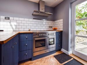 A cozinha ou cozinha compacta de 27 Horsefair