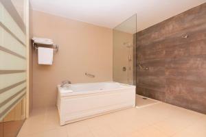 Koupelna v ubytování Hotel Granada Palace