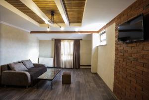 TV a/nebo společenská místnost v ubytování SunnyAvlabari Homestay