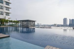 Kolam renang di atau dekat dengan USJ One Traveller Suite USJ 1 # Subang Jaya # Sunway