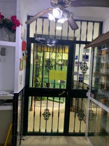 Zdjęcie z galerii obiektu Hostal Alcobia w Sewilli