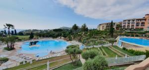 Piscina di Studio vue mer et Esterel o nelle vicinanze