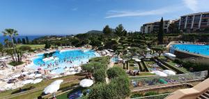 Piscina di Studio vue mer et Esterel o nelle vicinanze