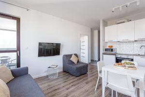 Kuchyňa alebo kuchynka v ubytovaní Chill Apartments Wolska 45