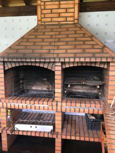 Gril dostupný pro hosty v bed and breakfast