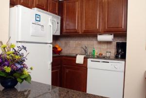 Virtuvė arba virtuvėlė apgyvendinimo įstaigoje Staybridge Suites - Philadelphia Valley Forge 422, an IHG Hotel