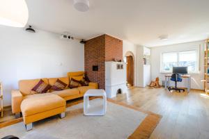 Gallery image of Cosy Family Home in Tuningen