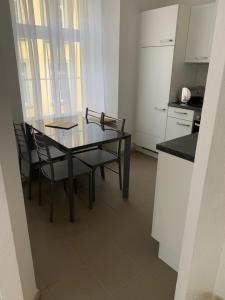 Köök või kööginurk majutusasutuses Haus zur Eiche Private 3,5 Zimmerwohnung bis zu 8 Gäste