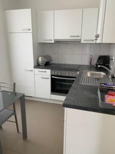 Köök või kööginurk majutusasutuses Haus zur Eiche Private 3,5 Zimmerwohnung bis zu 8 Gäste