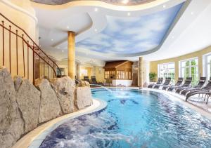 Πισίνα στο ή κοντά στο Wellness-Aparthotel Montana
