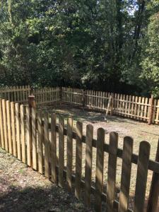 Aed väljaspool majutusasutust Campo Di Carlo