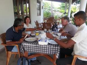 Επισκέπτες που μένουν στο Kandyan Rest