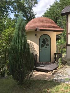 Aed väljaspool majutusasutust Garden Shed R