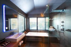 Bagno di Suite & B by Hofke van Bazel