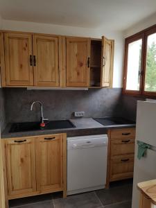 Photo de la galerie de l'établissement Le Petit Chalet, à Auron 6 autres photos