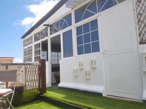 The building in which Az apartmant is located
