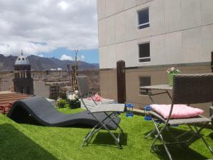 A general mountain view or a mountain view taken from Az apartmant