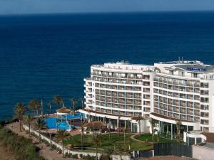 A piscina localizada em Pestana Grand Ocean Resort Hotel ou nos arredores